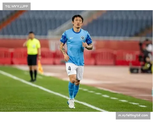 深圳新鹏城姜至鹏红牌成转折点，少打一人后连失四球崩盘